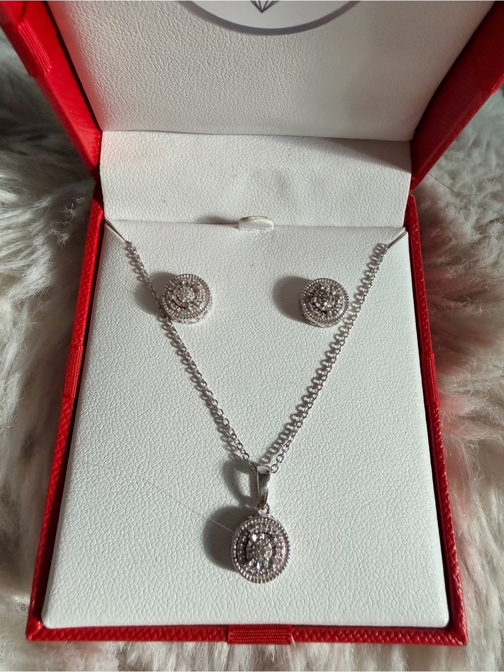 Matching Halo Diamond Jewelry Set (Pendant & Earrings)
925 Sterling Silver